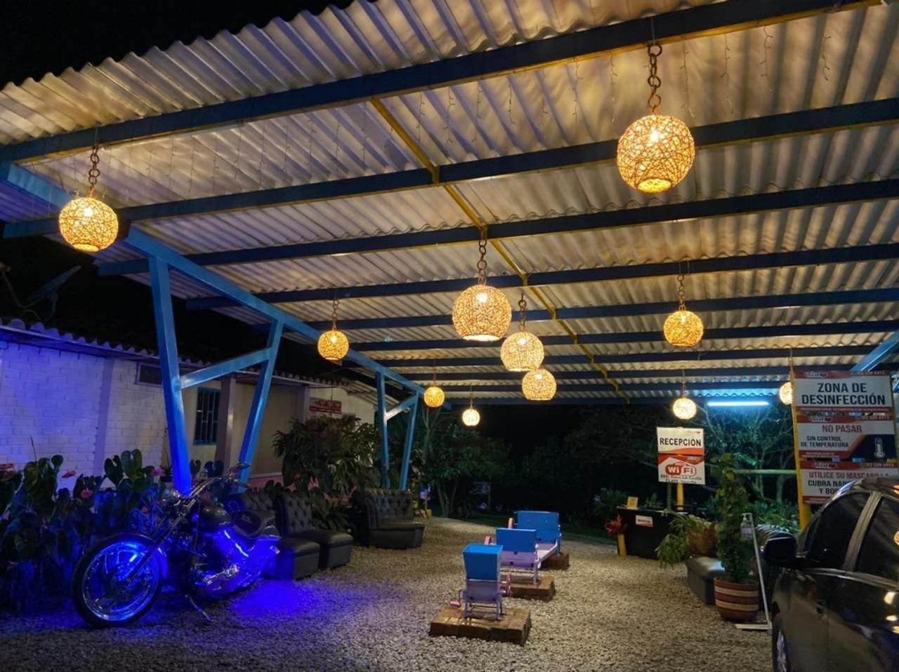Hotel Campestre La Cecilia Montenegro Exterior foto