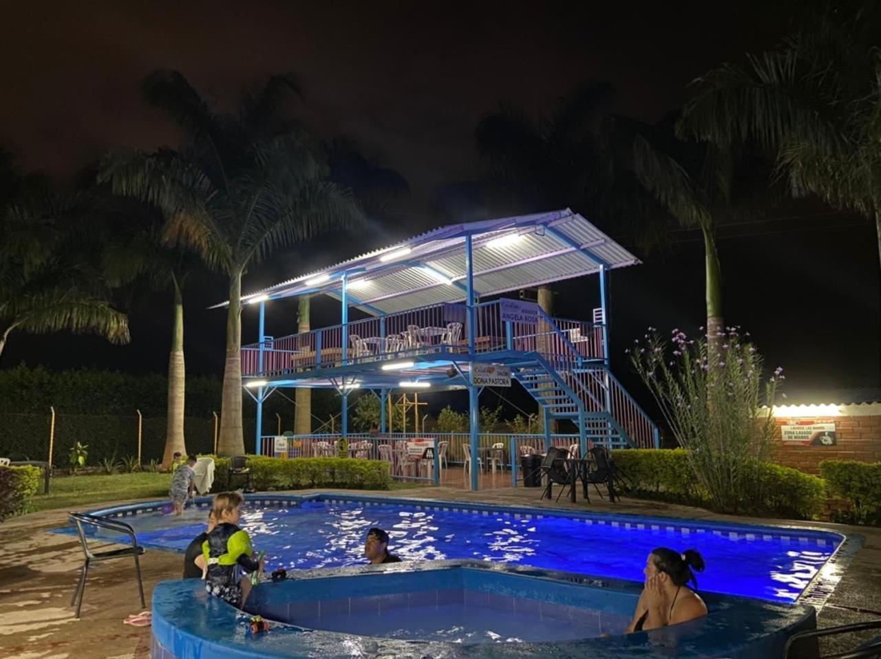 Hotel Campestre La Cecilia Montenegro Exterior foto
